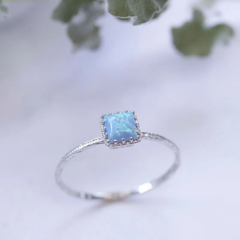 14K White Gold Square Blue Opal 5X5mm Ring