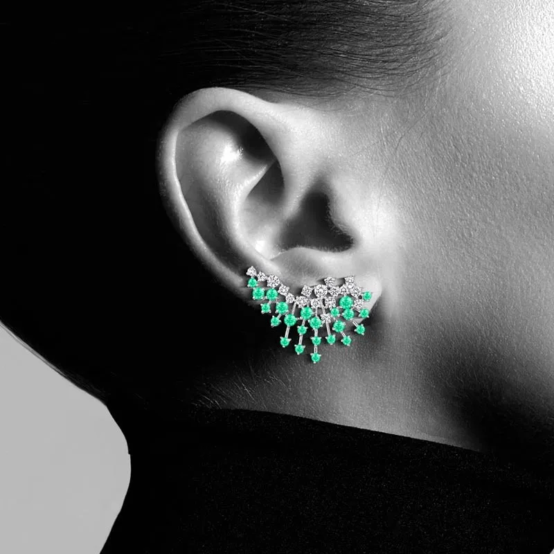 18k Luminus White Gold Earring With 1.62 Cts Vs-Gh Diamonds  And Emerald