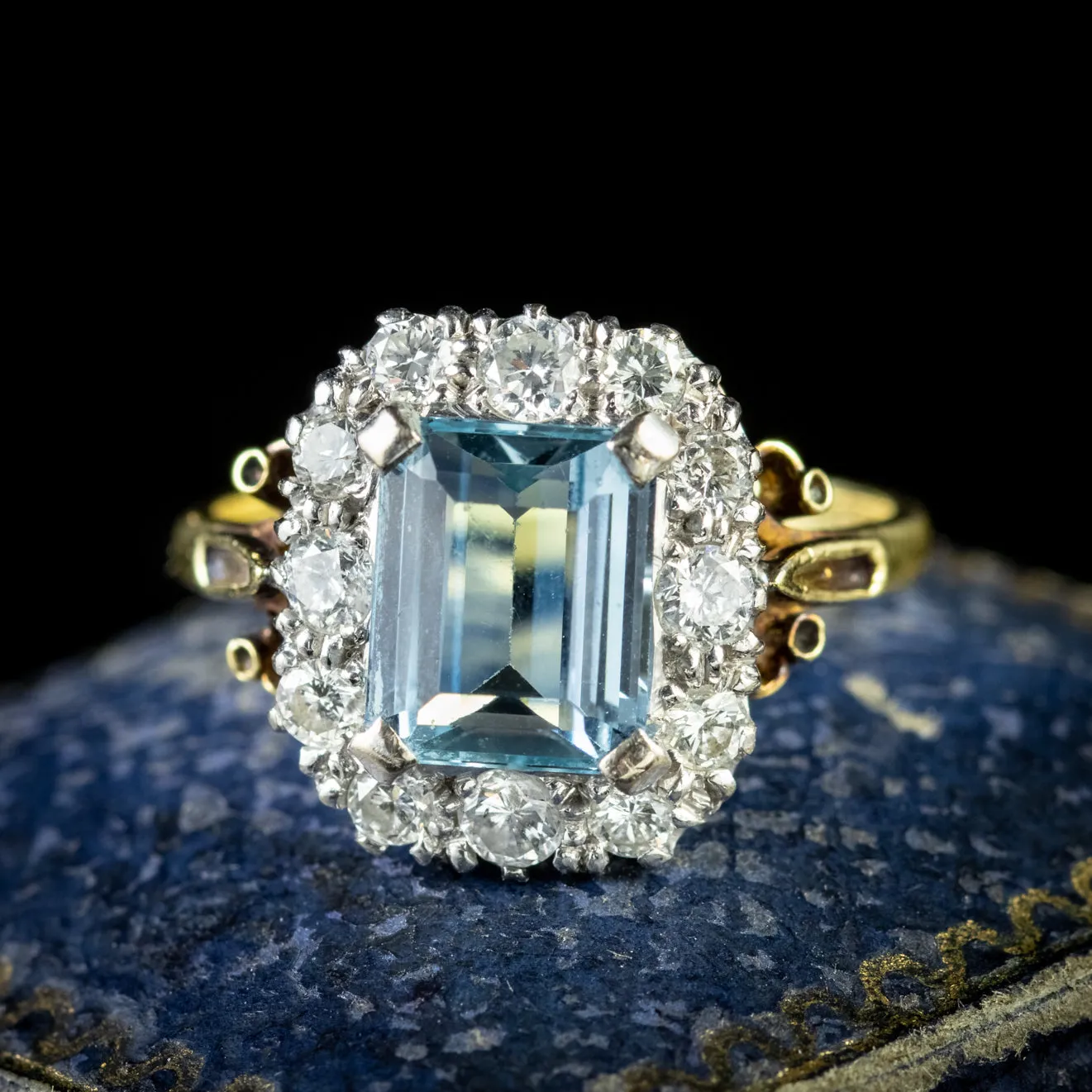 Aquamarine Diamond Ring 18Ct Gold Dated 1989