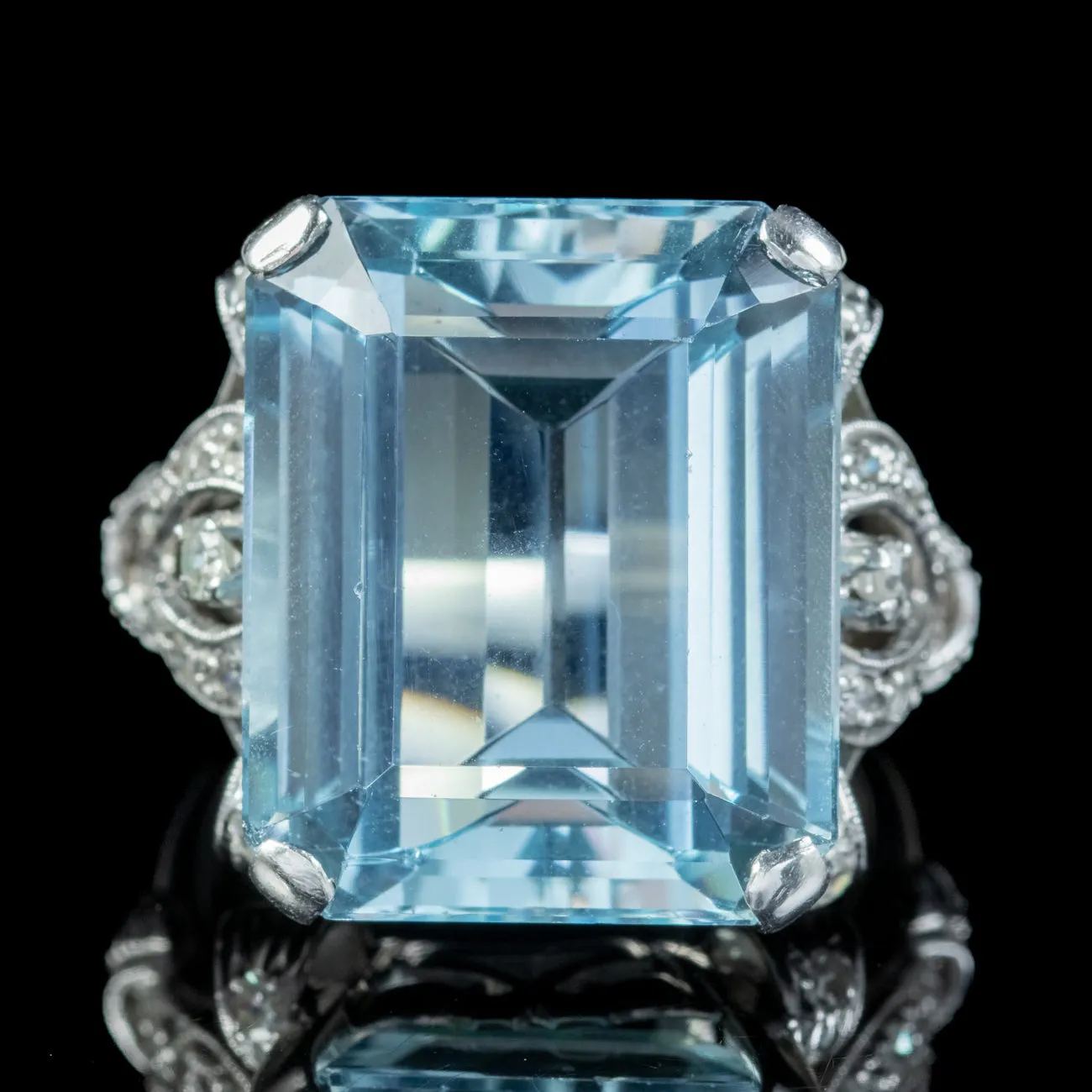 Art Deco Aquamarine Diamond Cocktail Ring 26ct Aqua