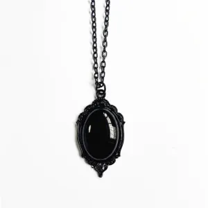 Black Vintage Style Oval Quartz Cameo Necklace