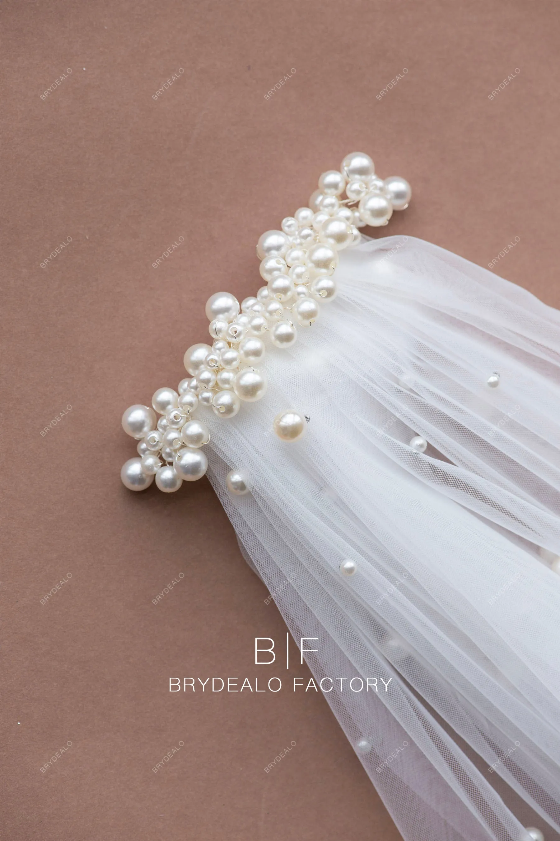 Chapel Length Single-tier Pearl Wedding Veil