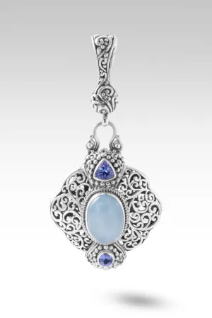 Hopeful Horizon Pendant™ in Aquamarine