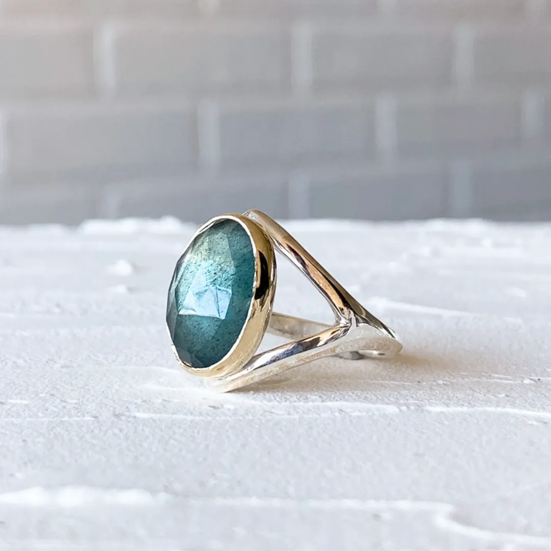 Moss Aquamarine Cleo Ring