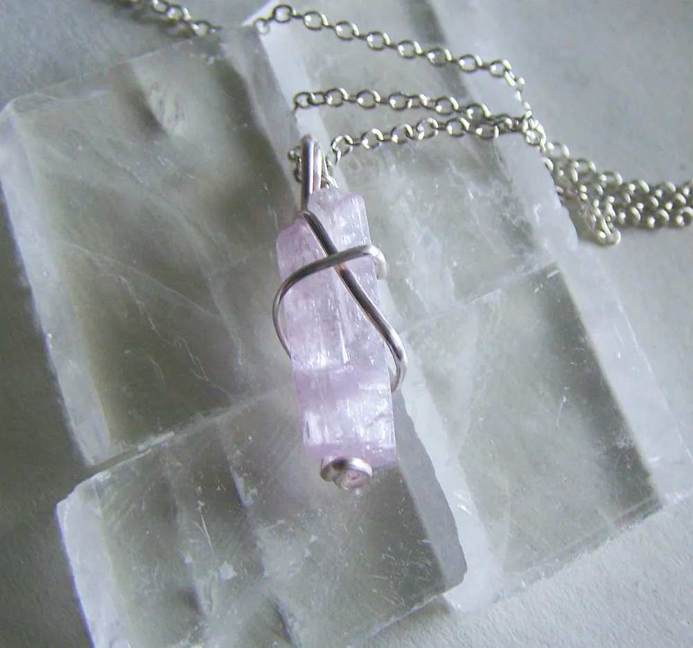 Natural Pink Kunzite Crystal Gemstone Pendant