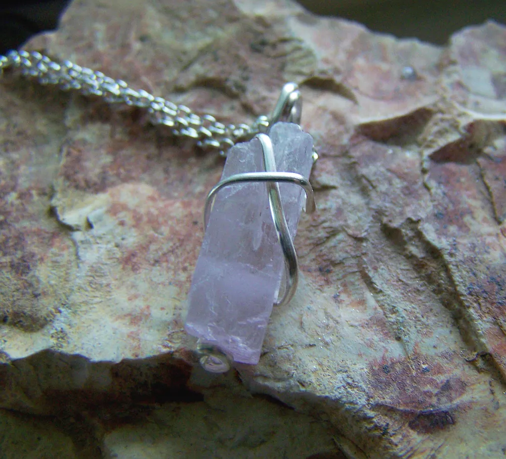 Natural Pink Kunzite Crystal Gemstone Pendant