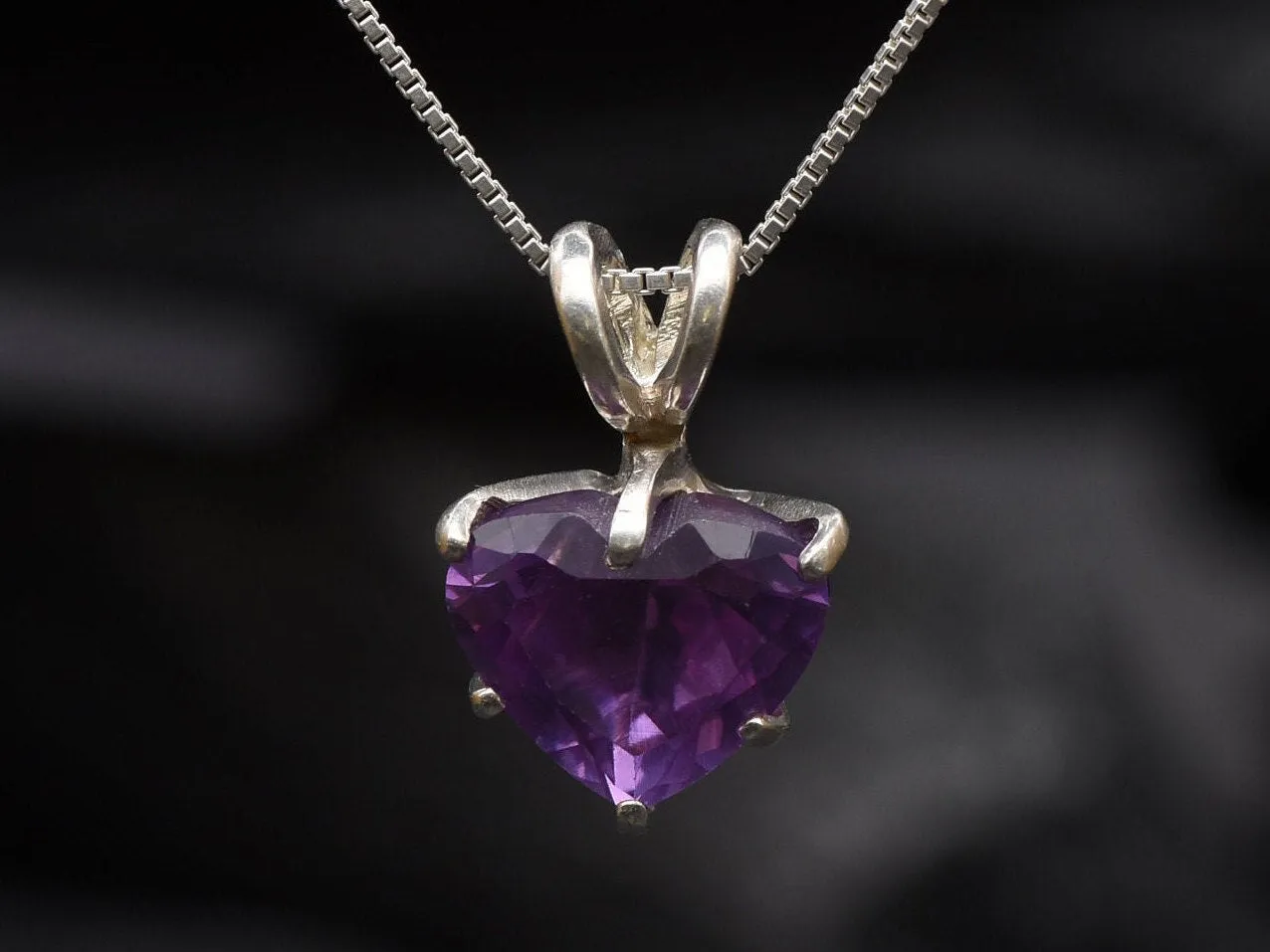 Purple Heart Pendant - Natural Amethyst Necklace, Love Pendant