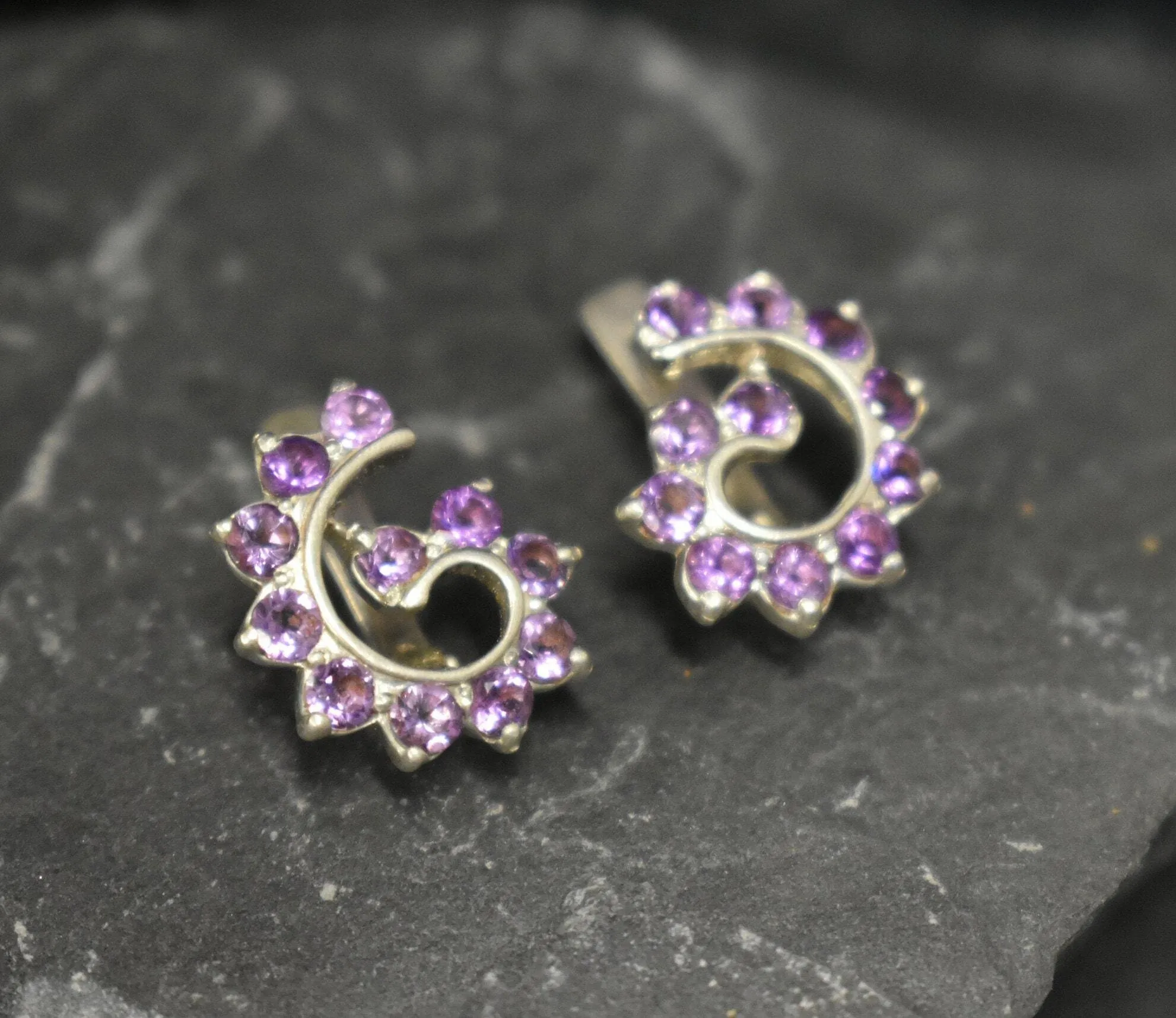 Purple Swirl Earrings - Spiral Amethyst Earrings - Vintage Artistic Earrings