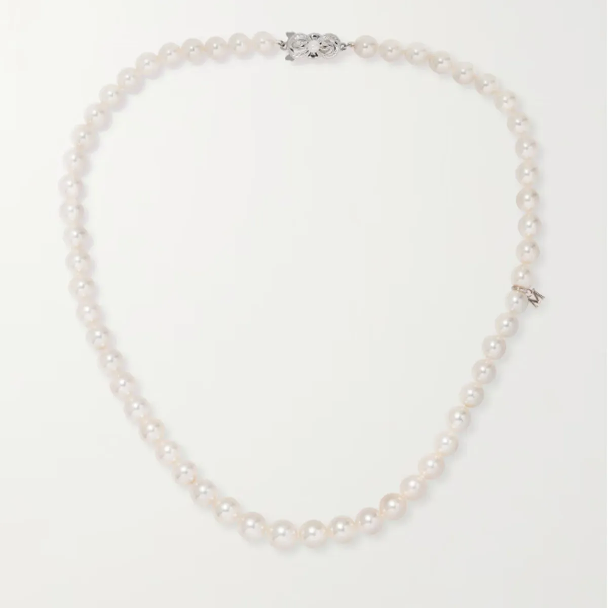 Tenacious Pearl Necklace