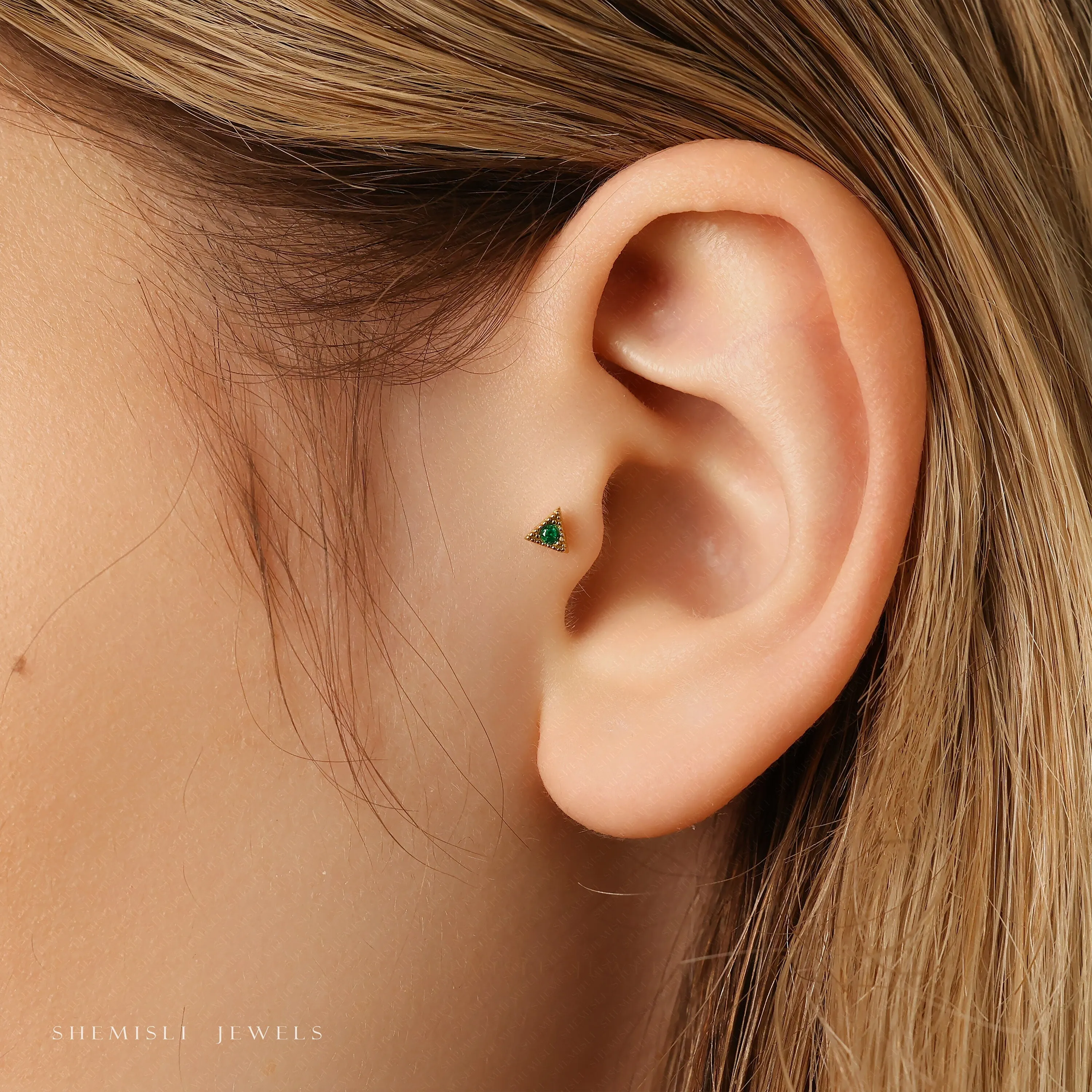 Tiny Triangle Emerald Stone Threadless Flat Back Tragus Stud, 20,18,16ga, 5-10mm, Unisex, Surgical Steel, SHEMISLI SS555